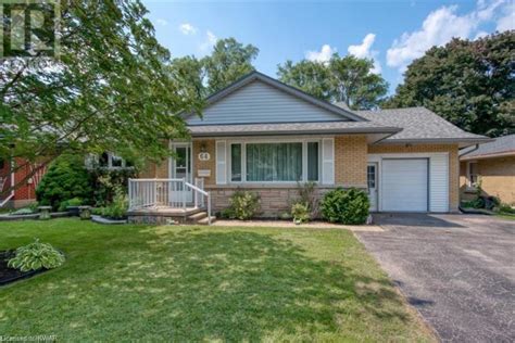 country hills kitchener homes for sale